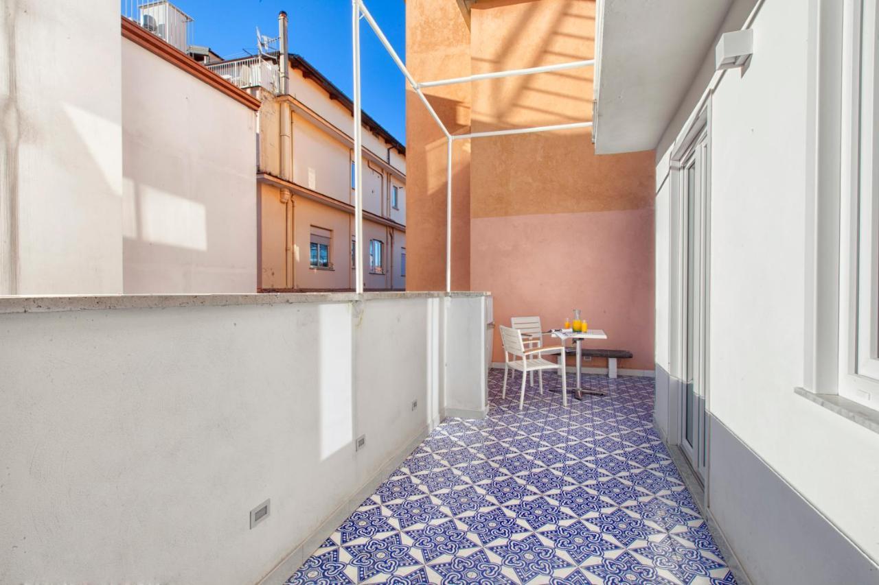Piazza Tasso Max 1 Leilighet Sorrento Eksteriør bilde